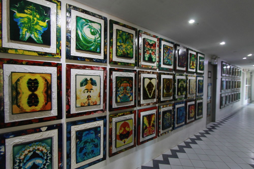 Oyo 200 Ponce Suites Art Hotel Davao City Kültér fotó